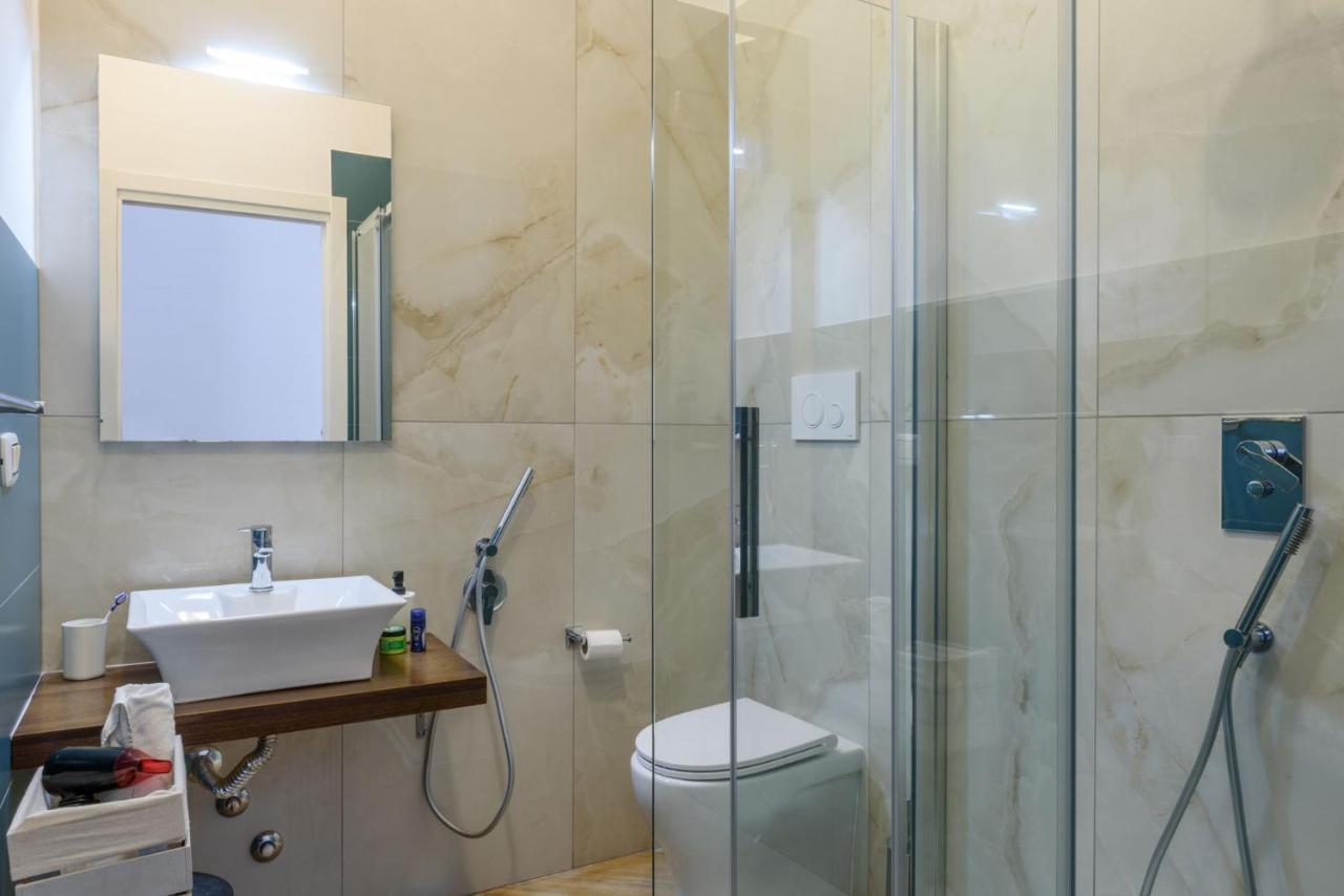 Domus Angioina Bed and Breakfast Napels Buitenkant foto